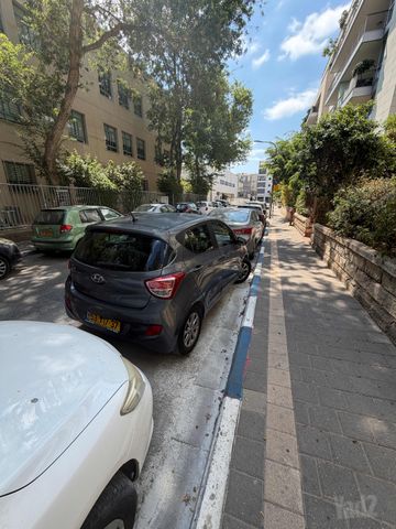 יונדאי i10