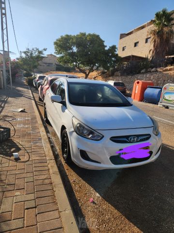מודעת רכב יונדאי אקסנט i25