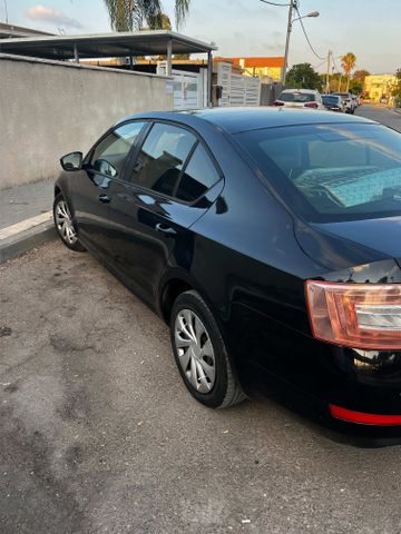 סקודה אוקטביה