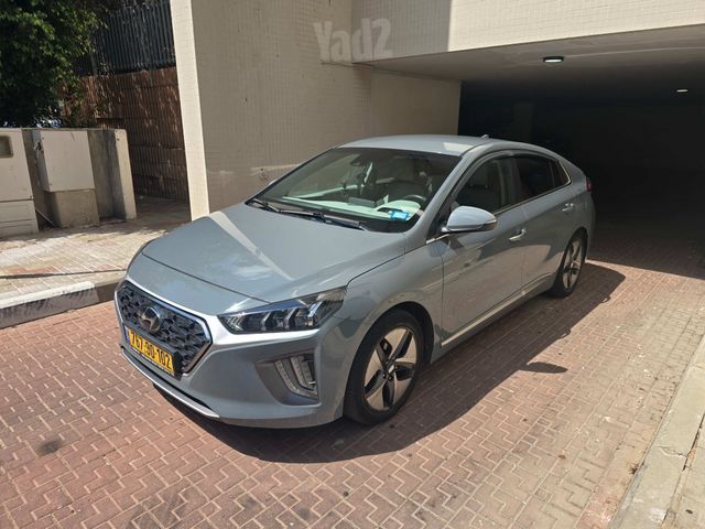 יונדאי איוניק