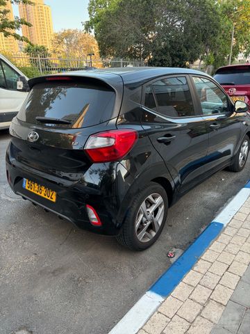 יונדאי i10