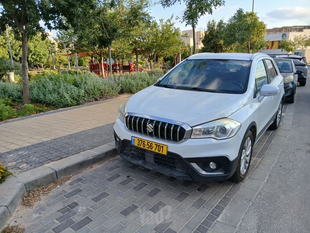 סוזוקי קרוסאובר