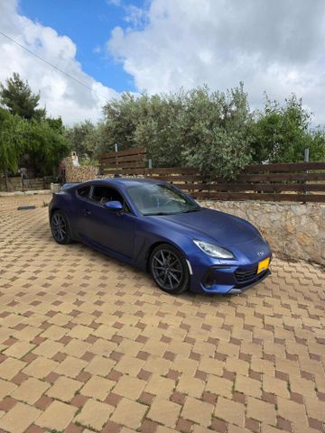 סובארו BRZ