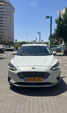 פורד פוקוס