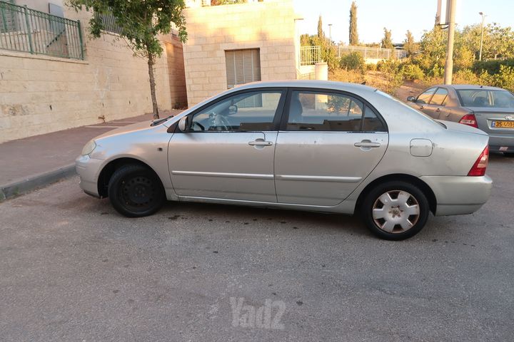 טויוטה קורולה