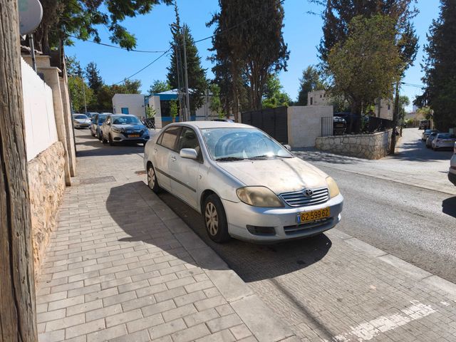 טויוטה קורולה
