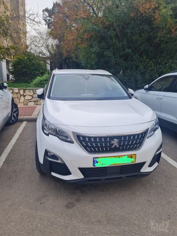פיג'ו 3008
