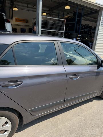 יונדאי i20