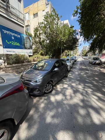 יונדאי i10