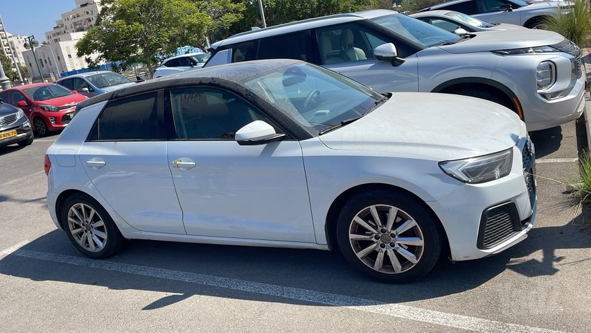 מודעת רכב אאודי A1