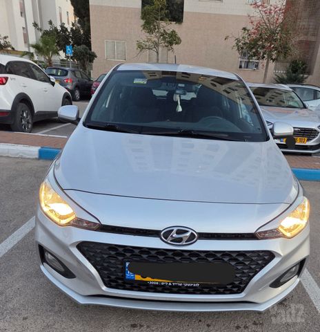 יונדאי i20