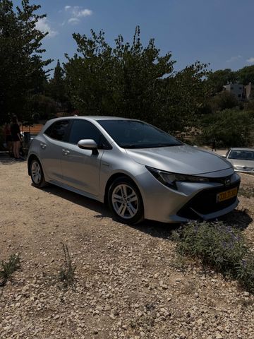 טויוטה קורולה