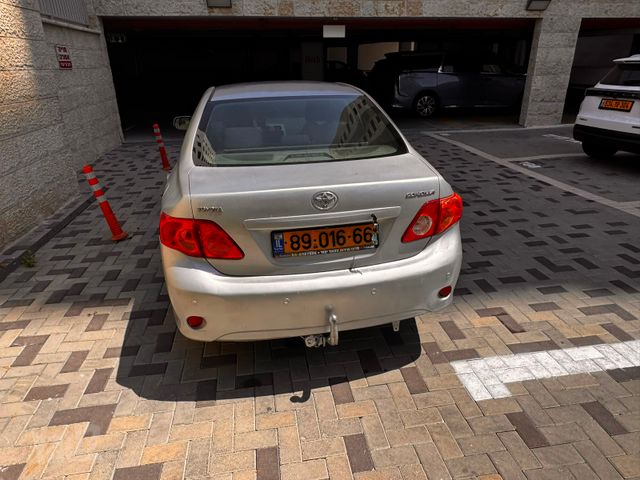 טויוטה קורולה