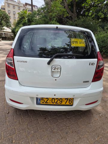 יונדאי i10