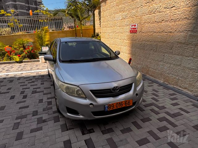 טויוטה קורולה