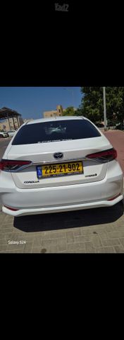 טויוטה קורולה