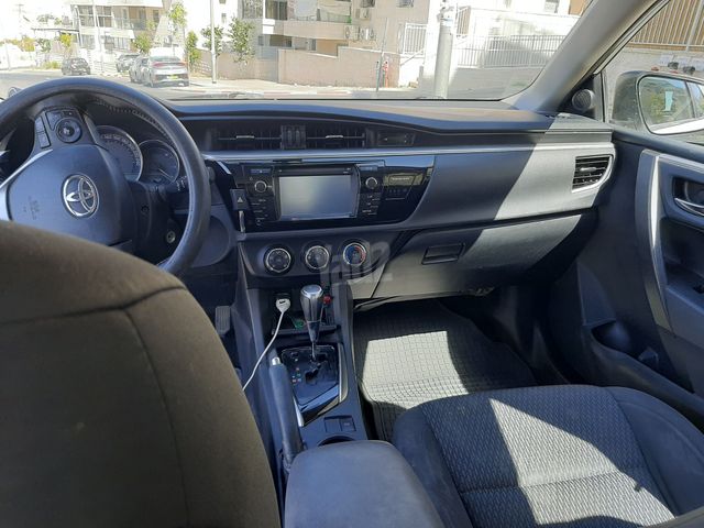 טויוטה קורולה