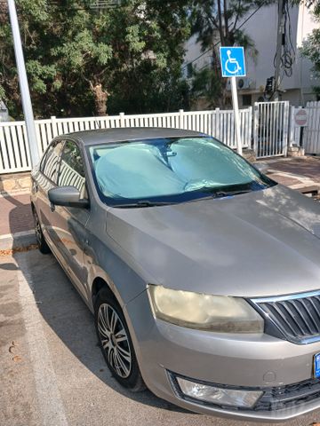 סקודה ראפיד