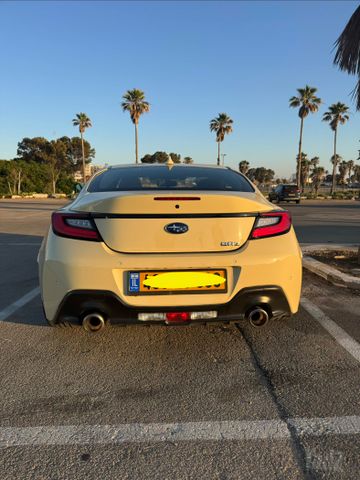 סובארו BRZ