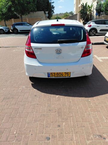 יונדאי i30