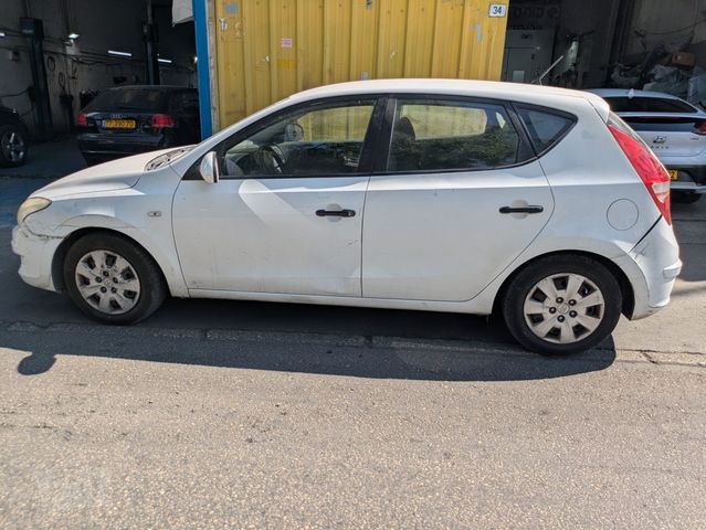 מודעת רכב יונדאי i30