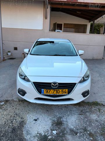 מודעת רכב מאזדה 3
