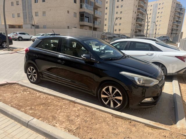 מודעת רכב יונדאי i20