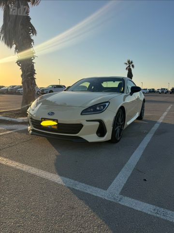 סובארו BRZ