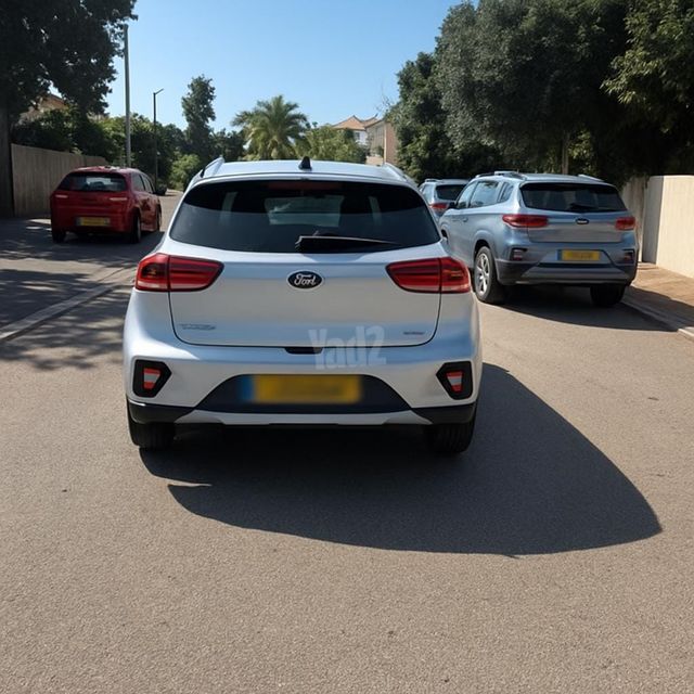 קיה נירו