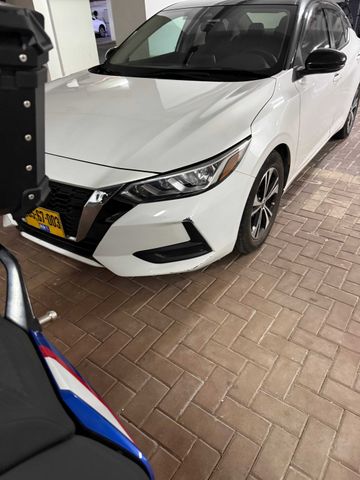 ניסאן סנטרה