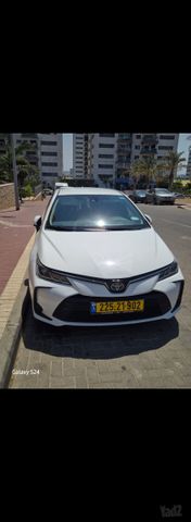 מודעת רכב טויוטה קורולה