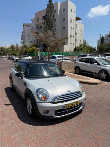 מודעת רכב מיני קופר