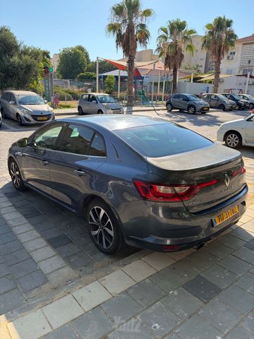 רנו מגאן