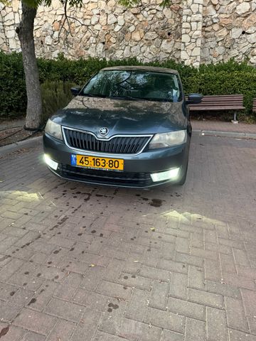 סקודה ראפיד