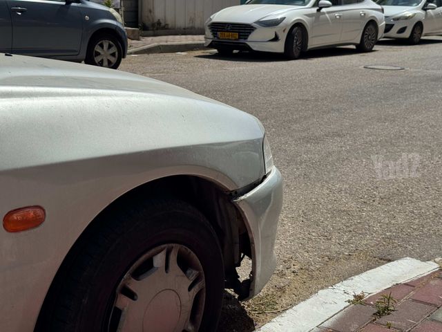 מיצובישי לנסר