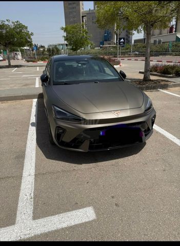 לאון Leon VZ אוט׳ 2.0 (300 כ״ס)