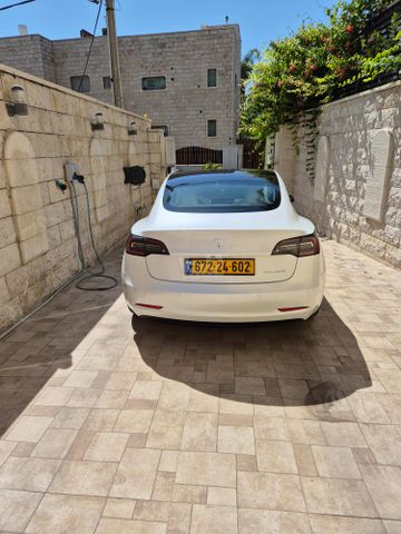 טסלה מודל 3