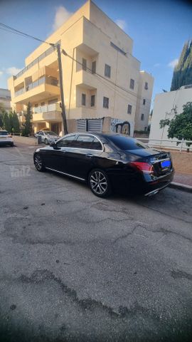 מרצדס-בנץ E-class