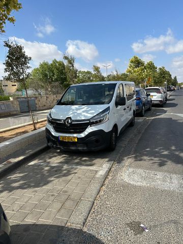 מודעת רכב רנו טראפיק