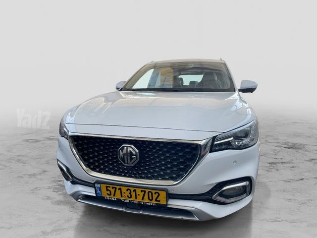 מודעת רכב אם ג'י EHS PHEV