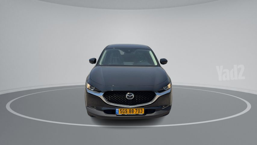 מודעת רכב מאזדה CX-30