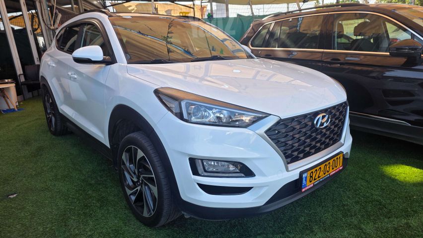 טוסון 4X2 Elite אוט׳ בנזין פנאי-שטח 2.0 (155 כ״ס)