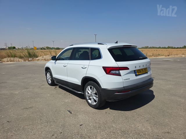 מודעת רכב סקודה קארוק