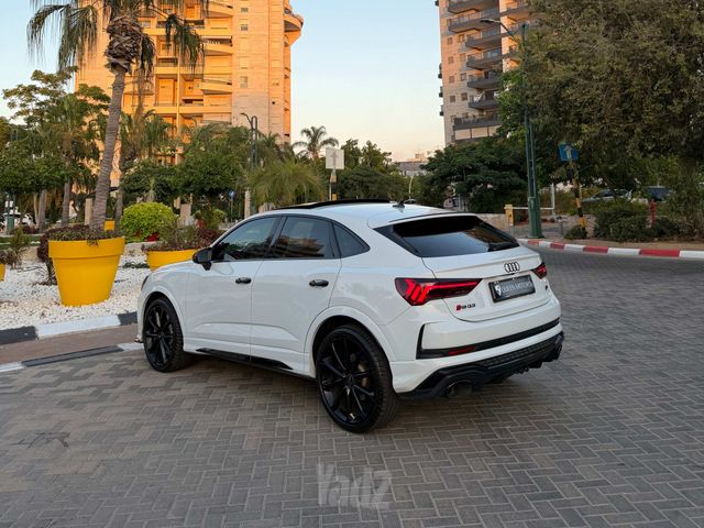 אאודי RS Q3