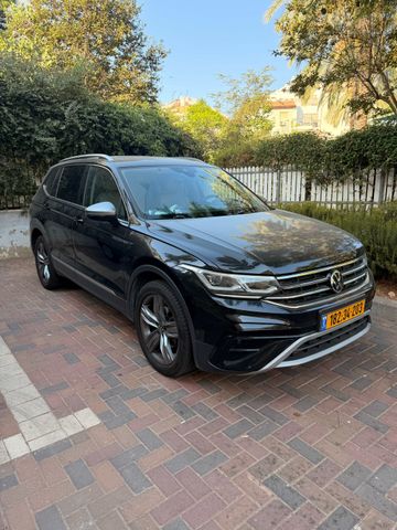 טיגואן אולספייס Elegance plus אוט׳ 1.5 (150 כ״ס)