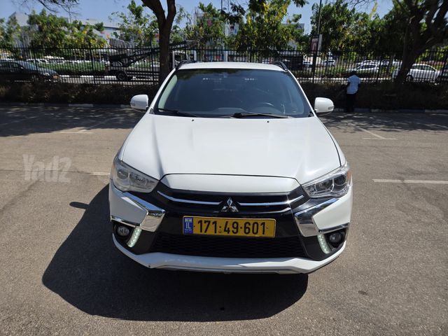 מיצובישי ASX