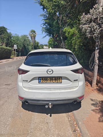 מודעת רכב מאזדה CX-5