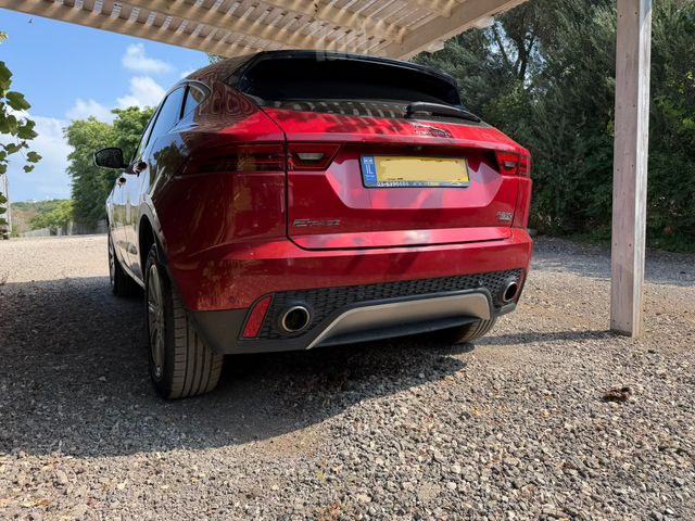 יגואר E-Pace