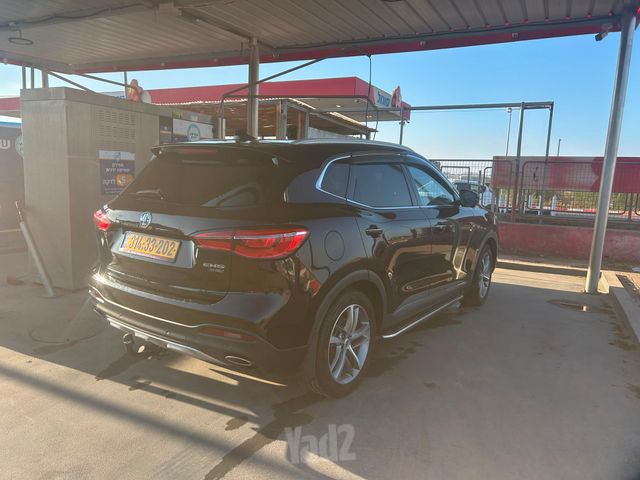 אם ג'י EHS PHEV