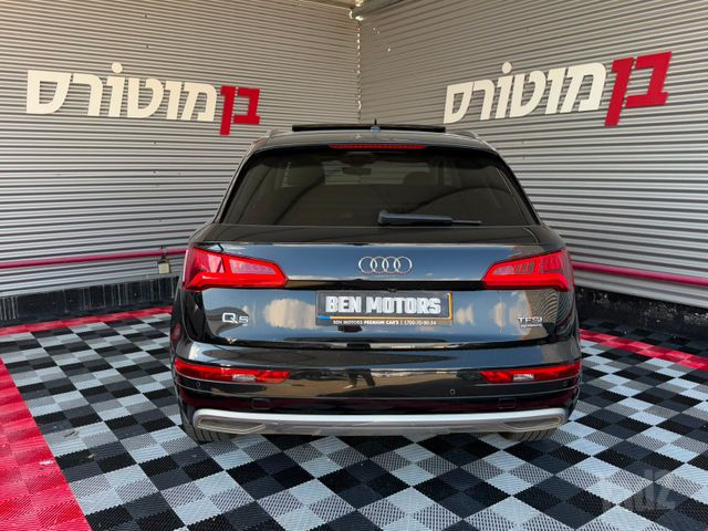 אאודי Q5